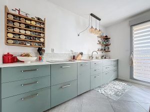 A 15 minutes de Gare de Vaise, Appartement centre de Collonges Au Mont D&rsquo;Or 4 pièces 87m2 avec terrasse et garage