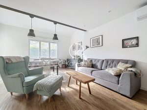 Maison  165m² SAINT-ROMAIN-AU-MONT-D&rsquo;OR 6 pièces, 5 chambres, garage, cave, atelier