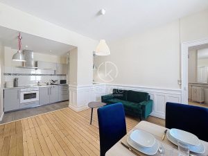 Appartement 2 pièces meublés 46.83m², charme de l&rsquo;ancien, proche gare Sncf